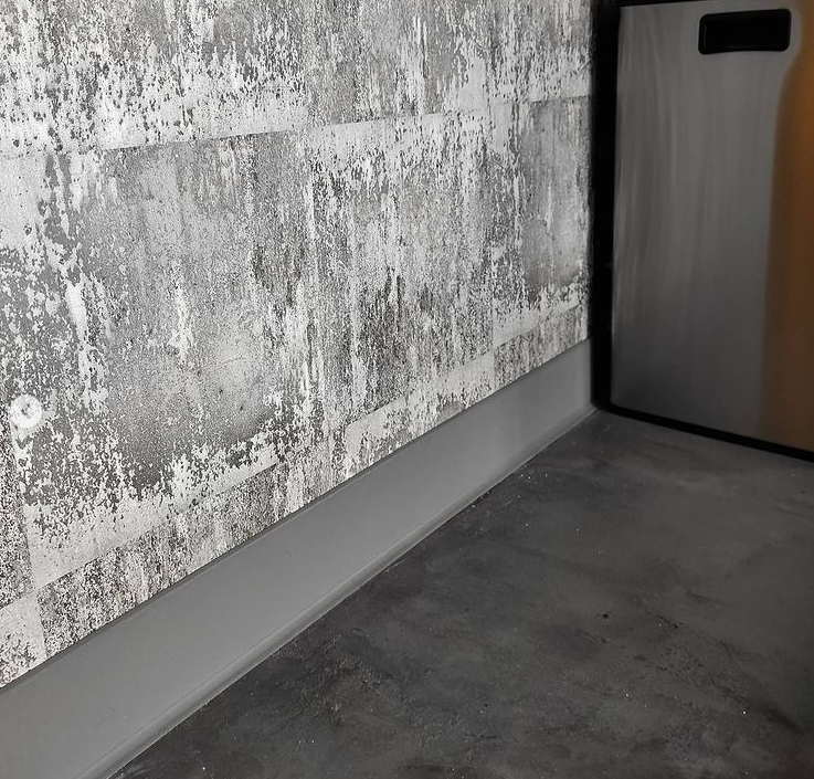 Плинтус ХДФ Dollken S60 60 мм х 2,575м 1184 Серый