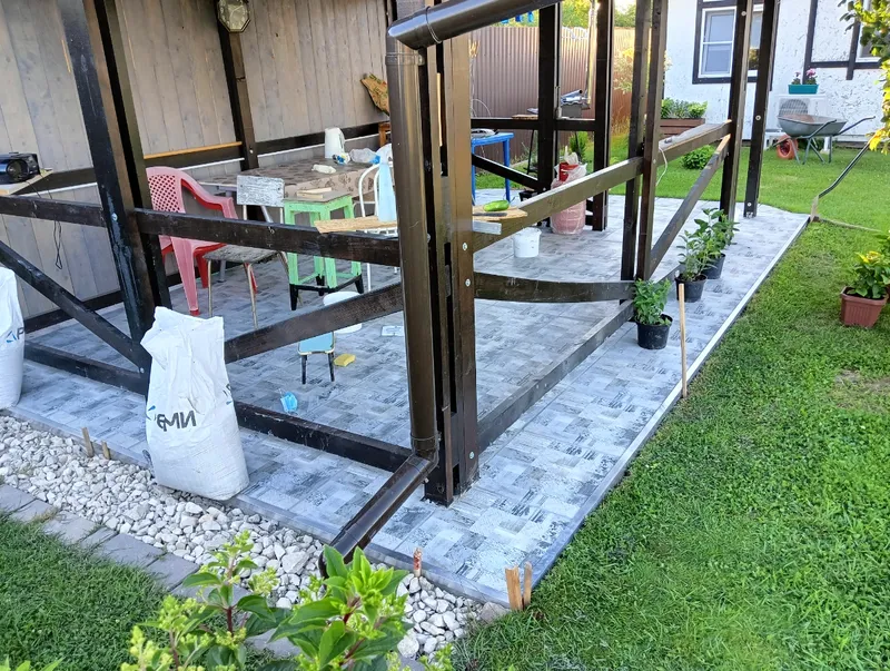 Уголок разнополочный 30х20 мм Уп 11.2000.501л Серебро